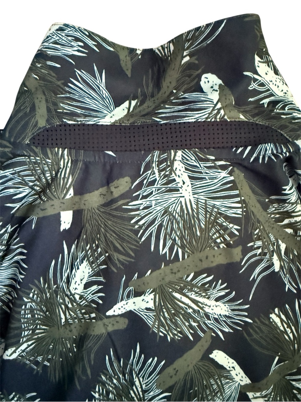 Nike Black Polo with White Leaf Print - Picture 3 of 3